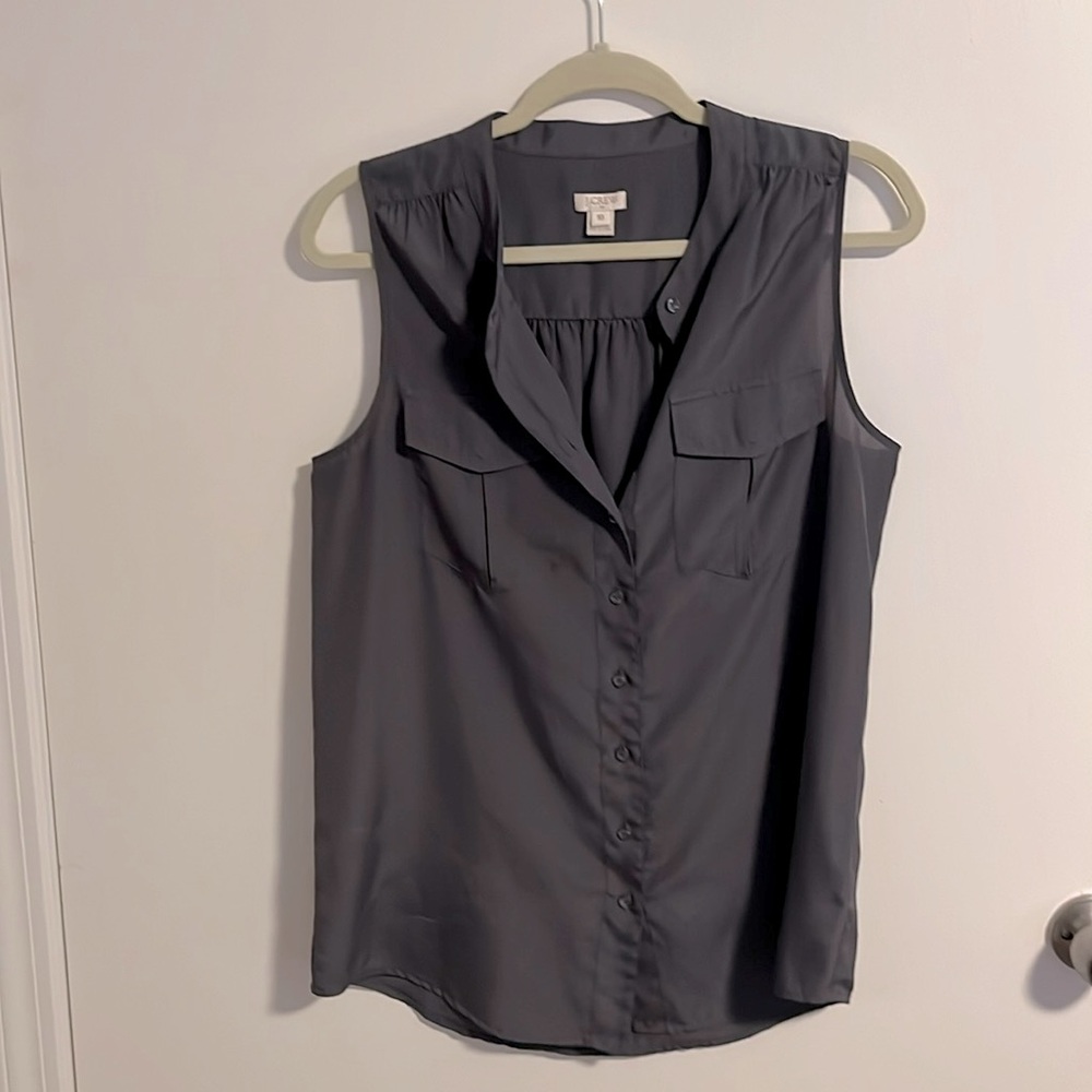 J Crew gray polyester sleeveless top. Size 10